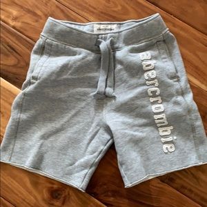 Abercrombie & Fitch Boys Size M fleece Shorts